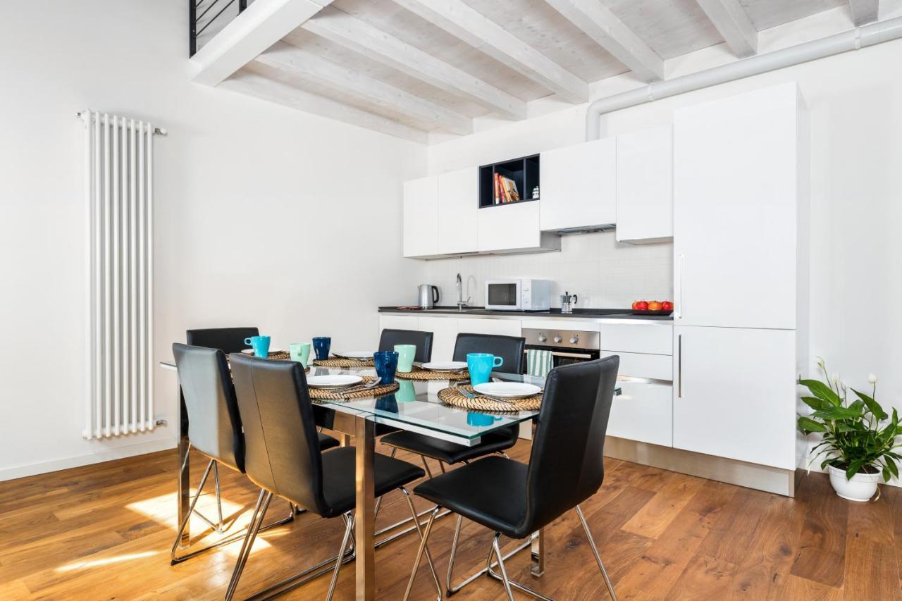 Guggenheim Luxury Suites By Bricola Apartments Venecia Exterior foto