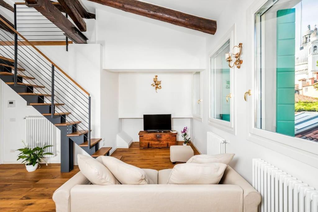 Guggenheim Luxury Suites By Bricola Apartments Venecia Exterior foto