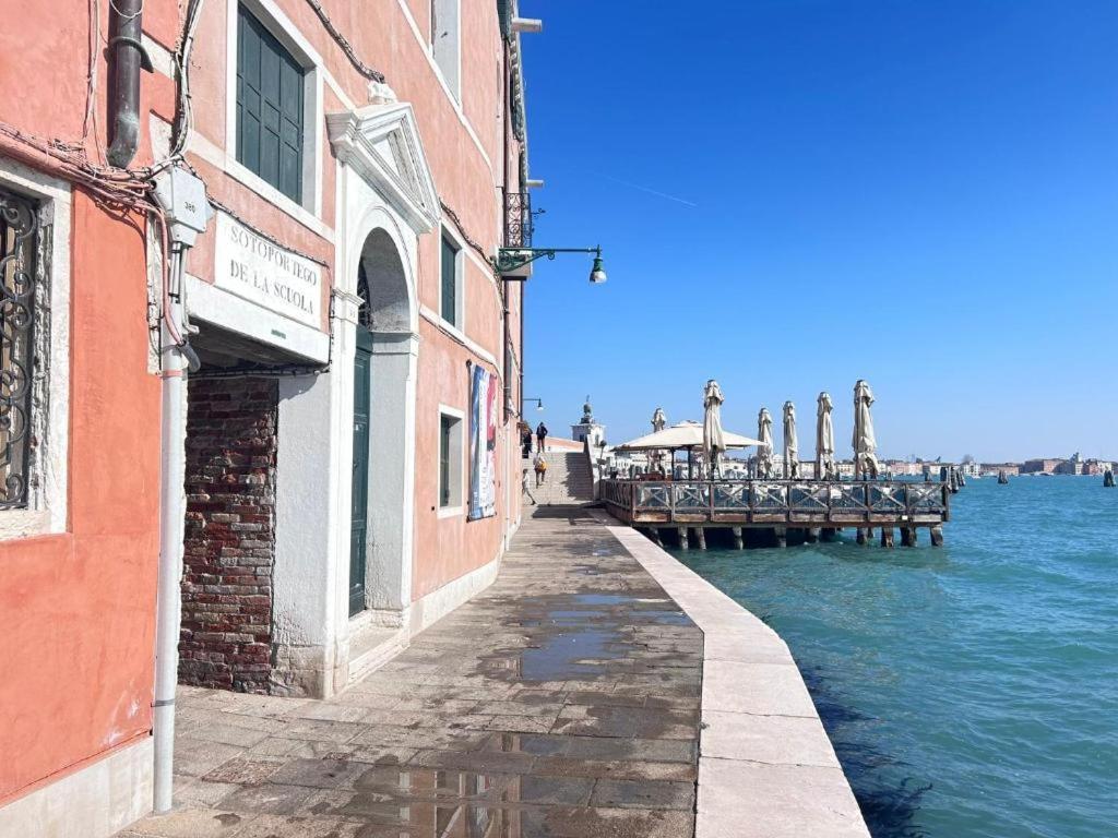 Guggenheim Luxury Suites By Bricola Apartments Venecia Exterior foto